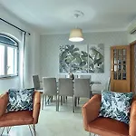 Zentrale In By Interhome דירה *