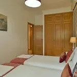 Zentrale In By Interhome דירה