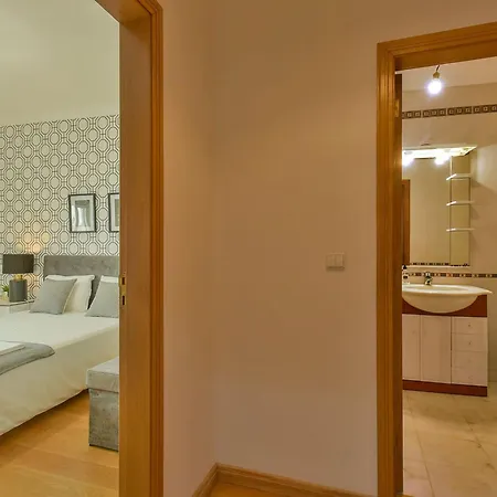 Zentrale In By Interhome ליסבון